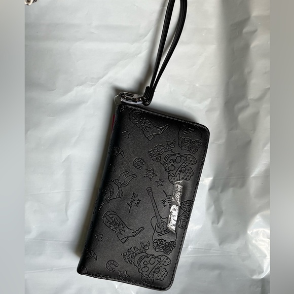 Betsey Johnson skull cowboy cowboy boot black wallet wristlet NWT - Picture 1 of 4